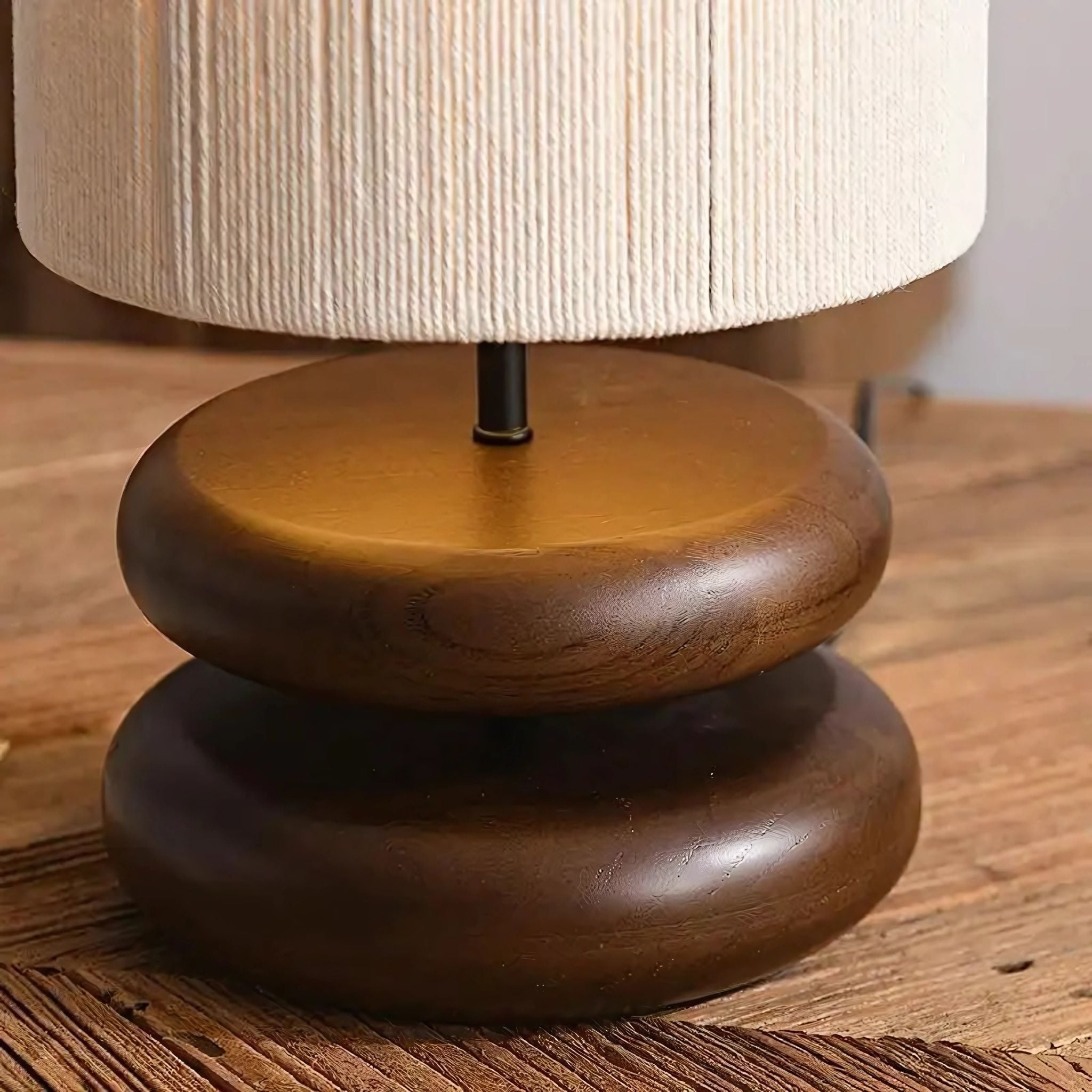 Oto Table Lamp